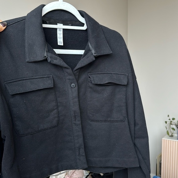 Alo Renown Cropped Button-Up Pullover - Picture 2 of 5